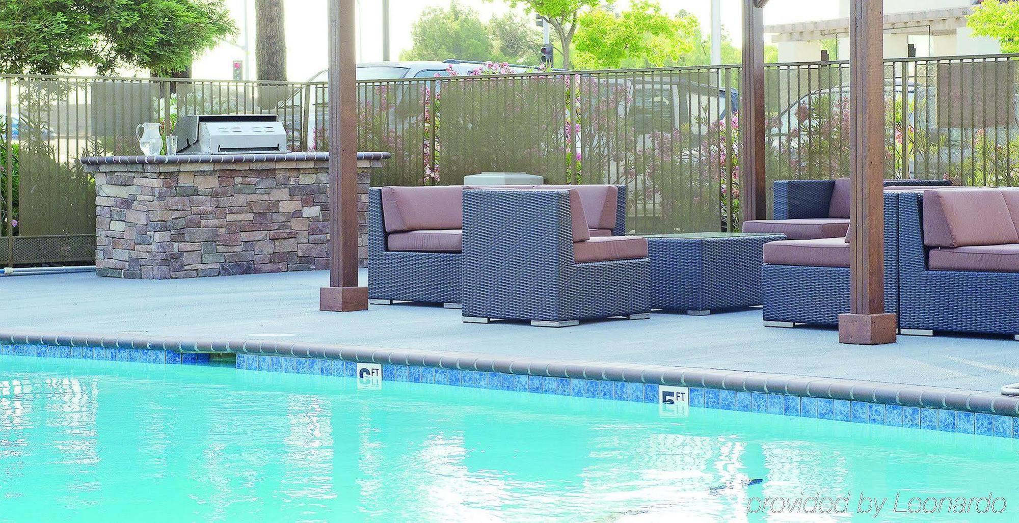 Spark By Hilton San Jose Airport Exterior photo